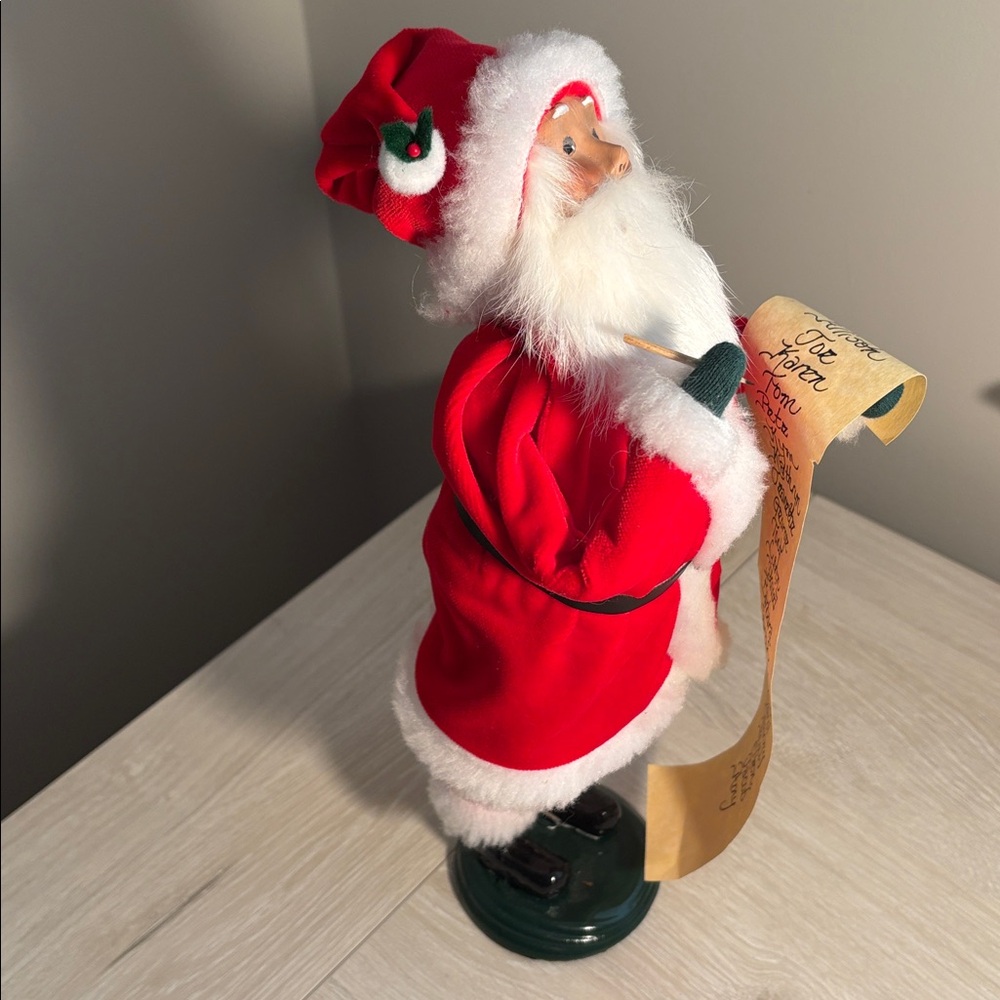 Byers Choice Carolers Santa Claus/Red Velvet Suit and List/Made for Talbots 2000 - Picture 3 of 9